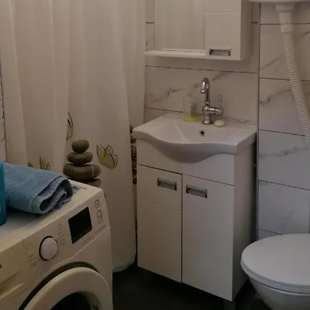 Apartment Tinaa *